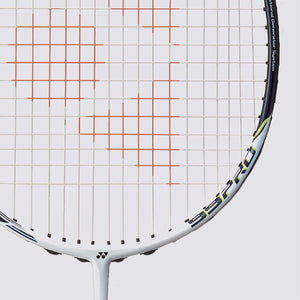 Yonex Astrox 99 Pro (White Tiger, Cherry Sunburst)